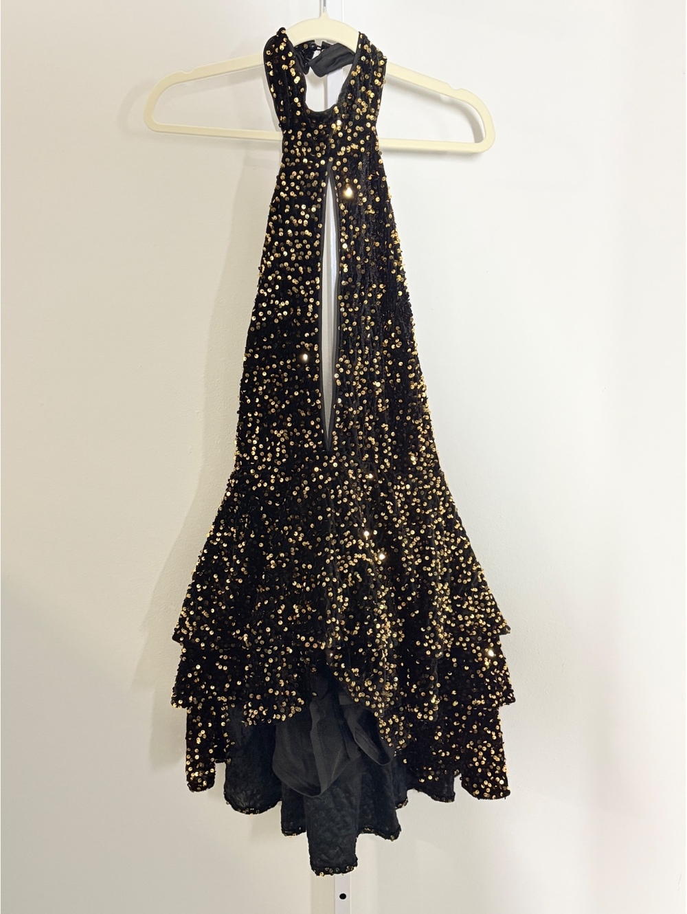 SHEIN Women's Black and Gold Sequin Halter Dress Size 0XL